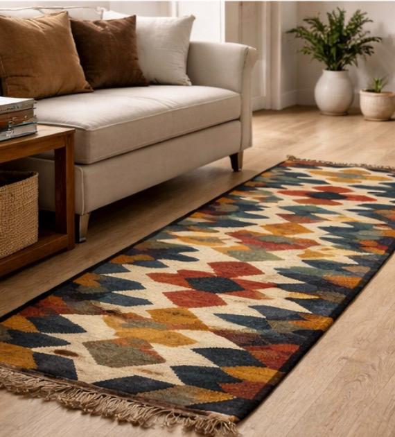 Aztec Diamond Pattern Rug – Multicolour Tribal Boho Design